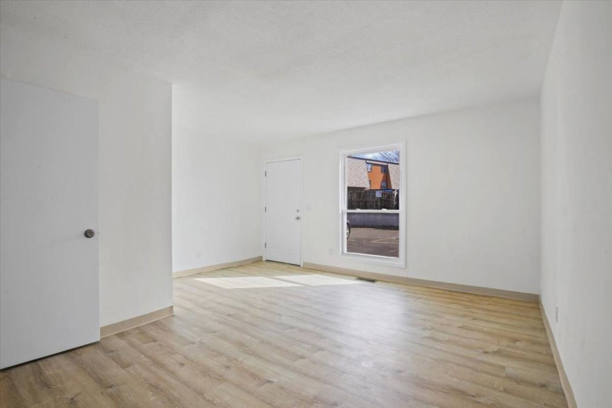 Apartment for rent at 2010 E Empire St, Bloomington, IL 61704