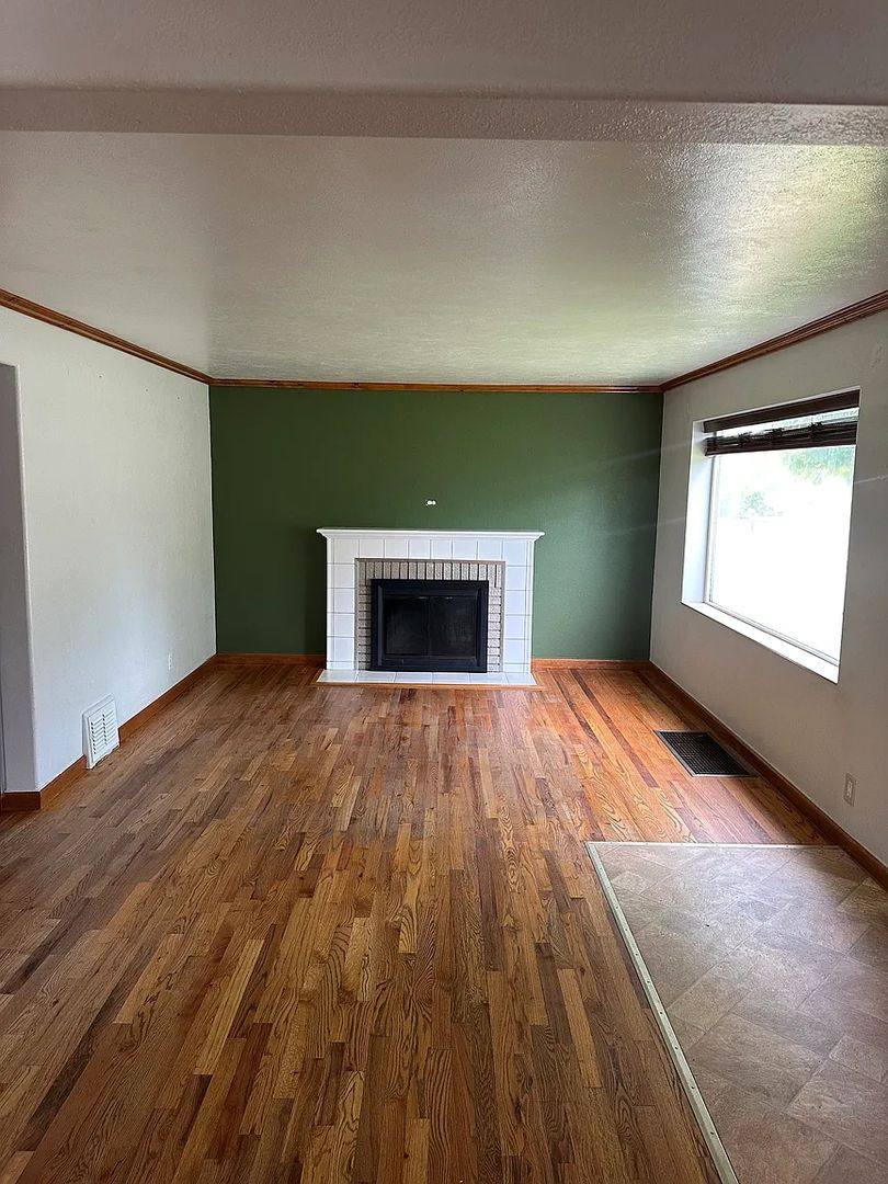 House for rent at 2821 W Rowan Ave, Spokane, WA 99205