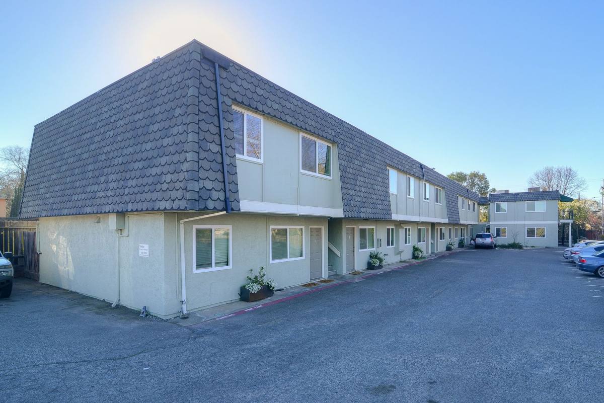 Apartment for rent at 5632 Cypress Ave, Carmichael, CA 95608