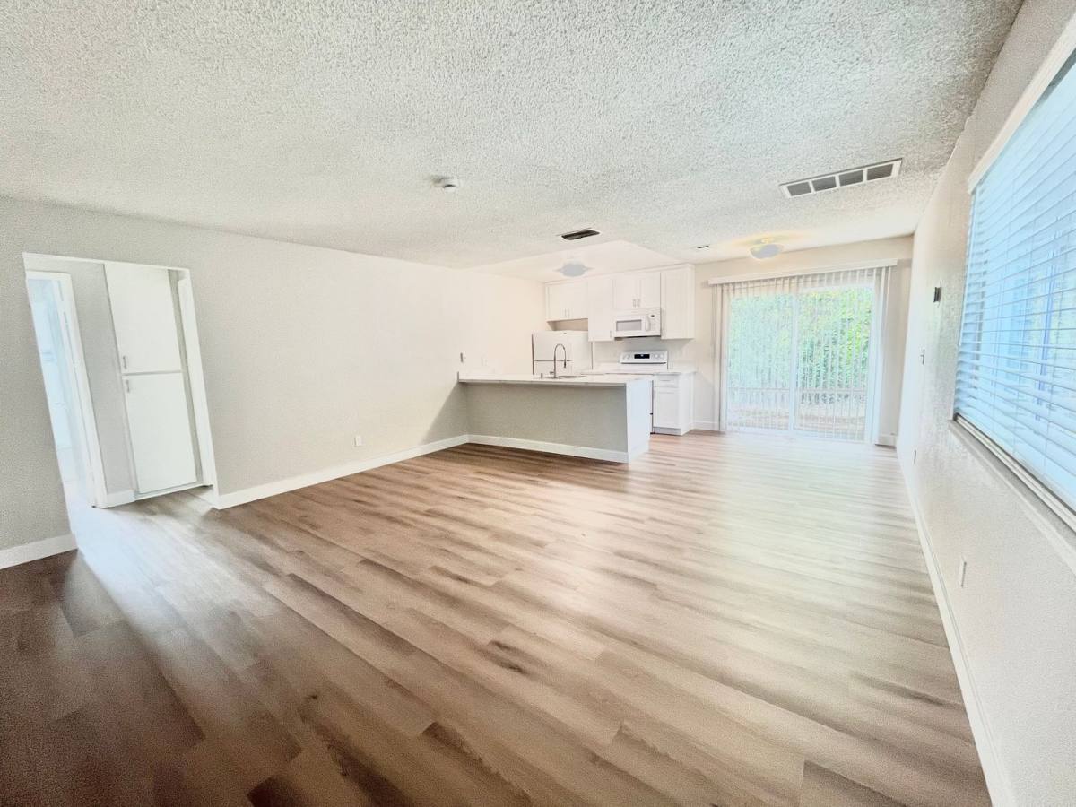 Apartment for rent at 5632 Cypress Ave, Carmichael, CA 95608