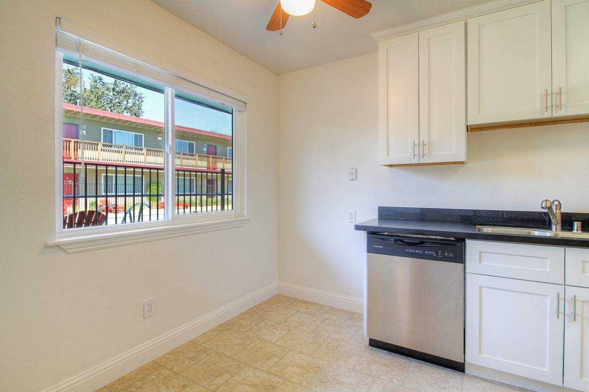 Apartment for rent at 6233 Montecito Blvd #24, Santa Rosa, CA 95409