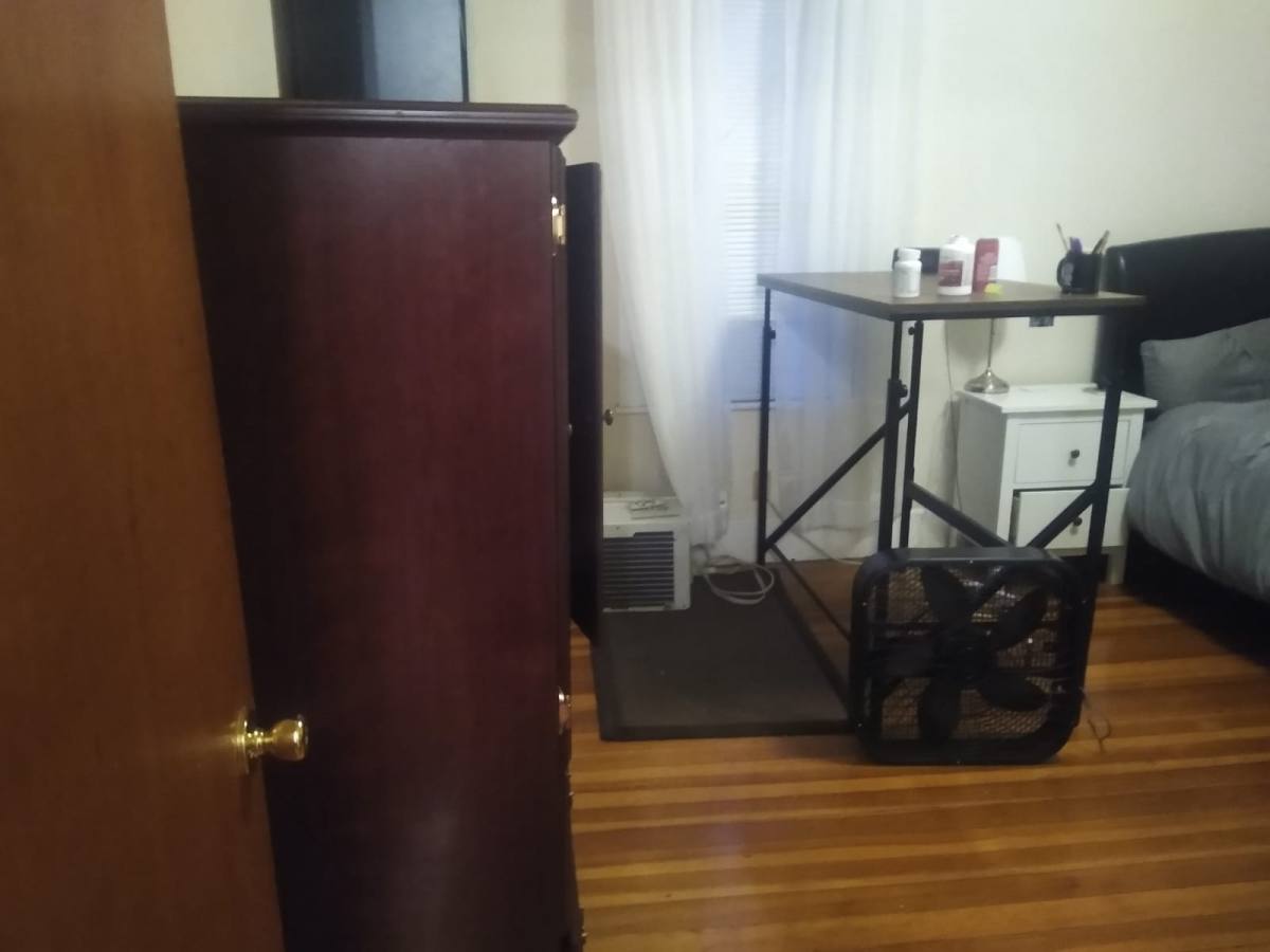 Apartment for rent at 88 Lowell St #1, Somerville, MA 02143