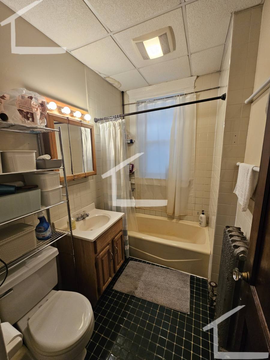 Apartment for rent at 5 Euston #2, Brookline, MA 02446