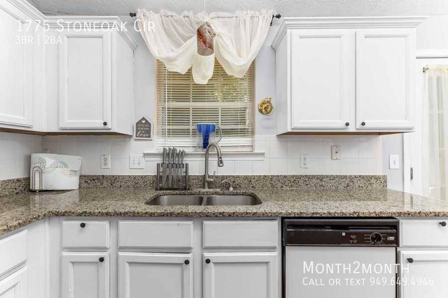 House for rent at 1775 Stoneoak Circle, Lawrenceville, GA 30043