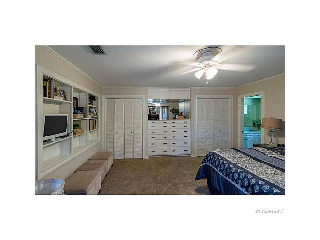 Apartment for rent at 3624 Gilbert Dr, Shreveport, LA 71104