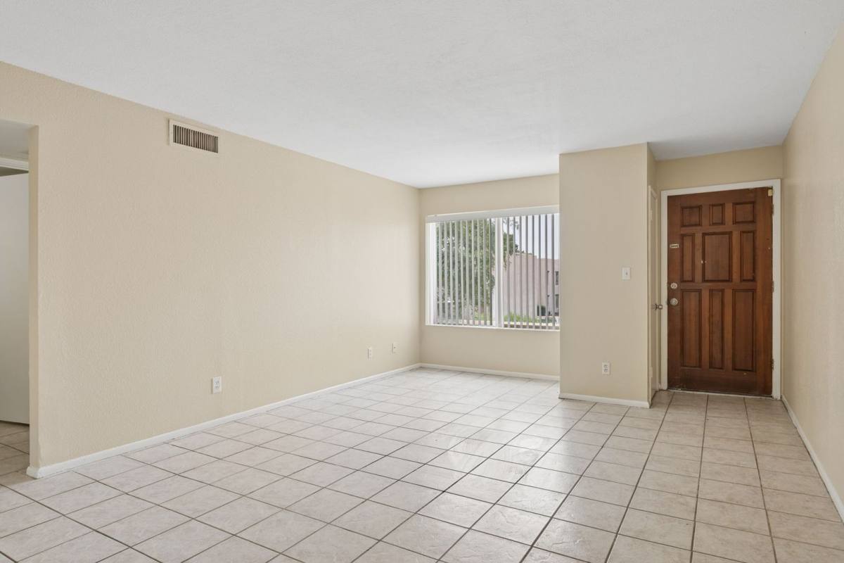 House for rent at 1927 E Hampton Ave, Mesa, AZ 85204