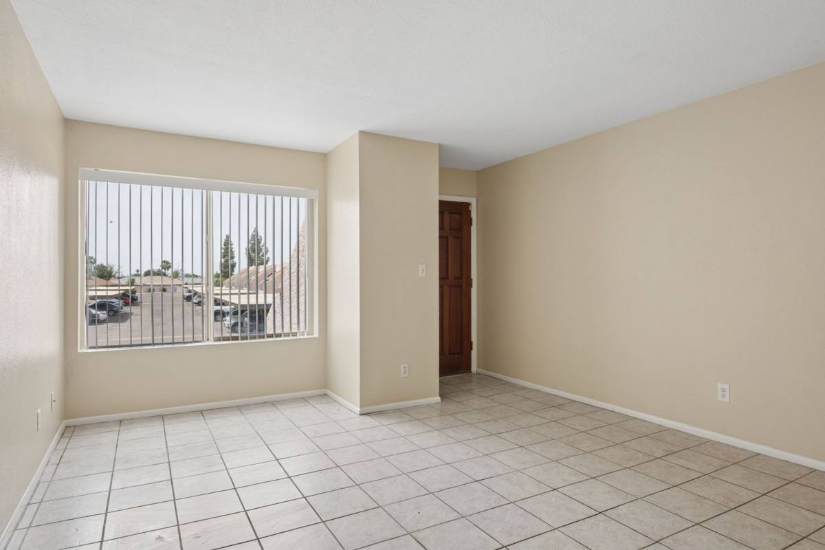 House for rent at 1927 E Hampton Ave, Mesa, AZ 85204