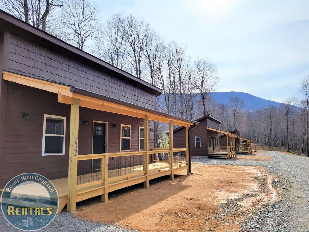 236 Oliver Lane, Trade, TN 37691