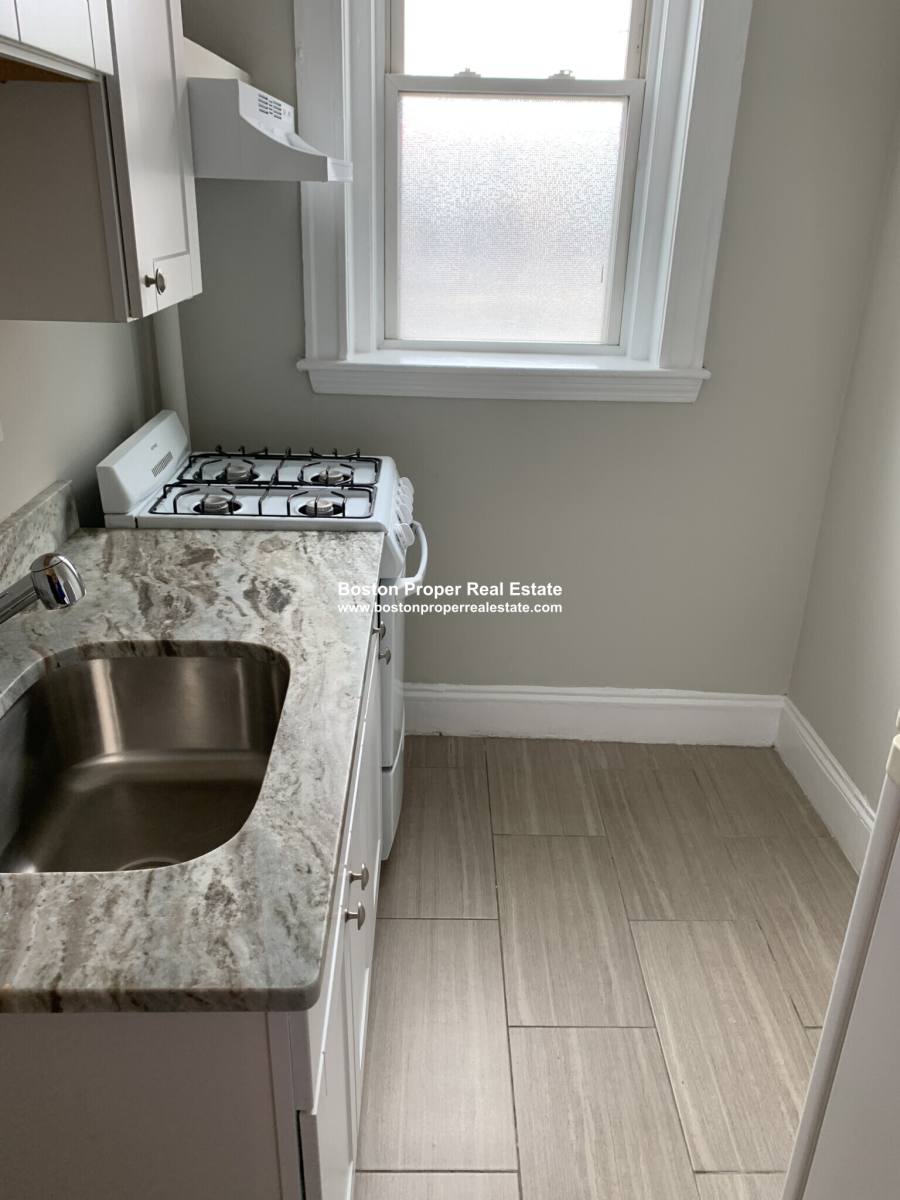 Apartment for rent at 1193 Commonwealth Ave #9, Allston, MA 02134