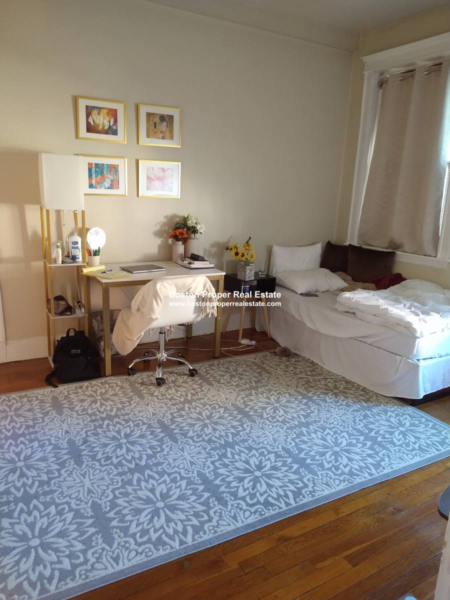 Apartment for rent at 1193 Commonwealth Ave #9, Allston, MA 02134