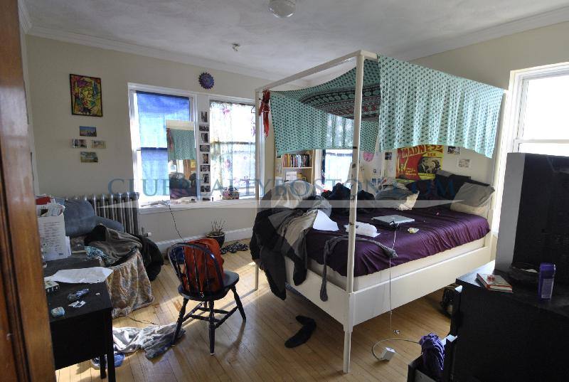 Apartment for rent at 12 Farrington Ave #5, Allston, MA 02134