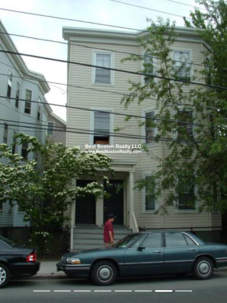 House for rent at 378 Washington St #2, Somerville, MA 02143
