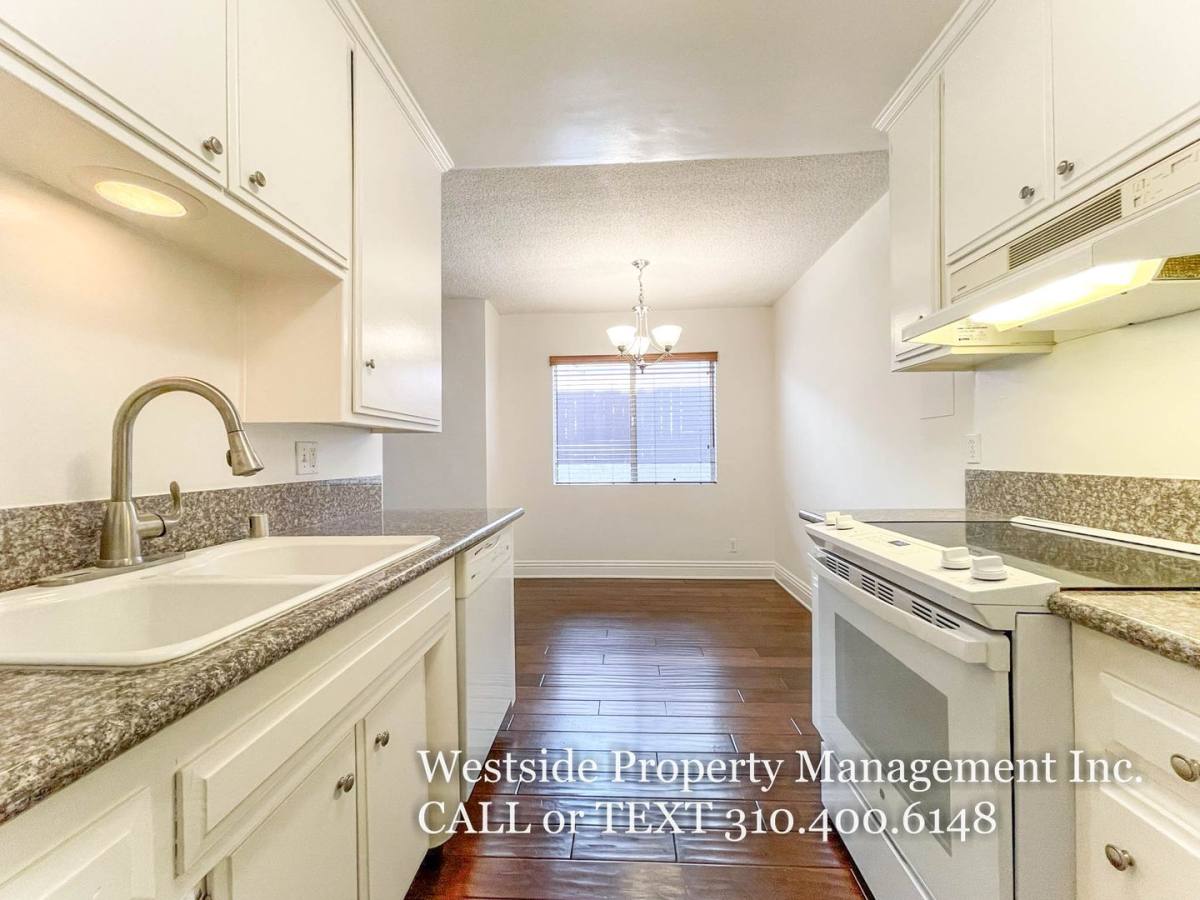 Apartment for rent at 2331 20th St #3, Santa Monica, CA 90405
