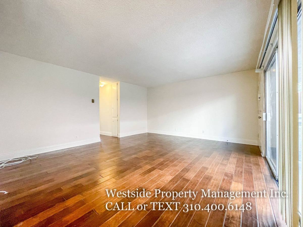 Apartment for rent at 2331 20th St #3, Santa Monica, CA 90405