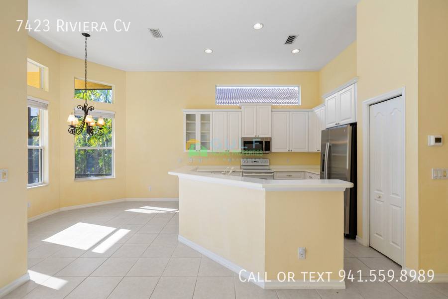 House for rent at 7423 Riviera Cove, Bradenton, FL 34202