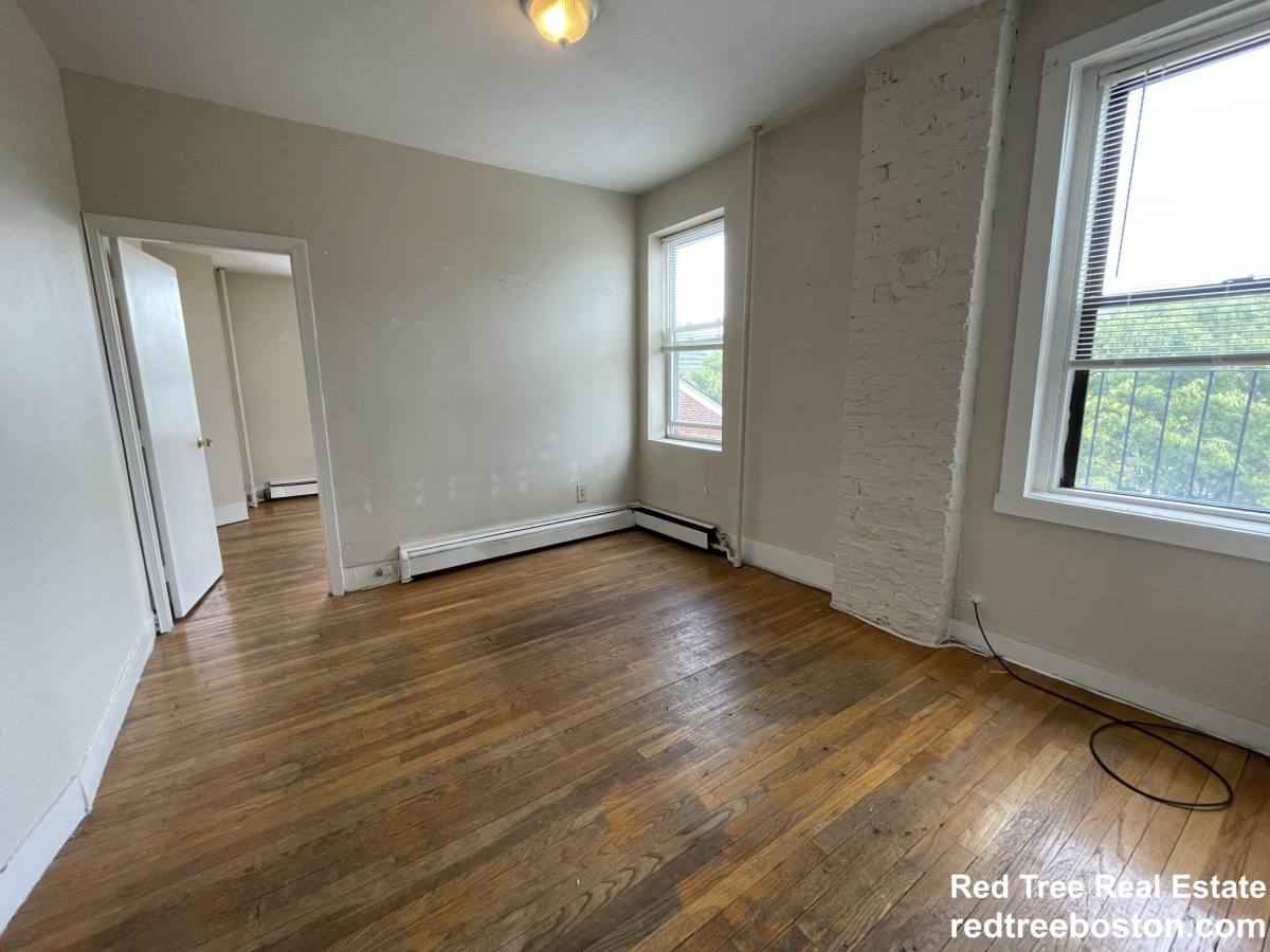 Apartment for rent at 44A Joy St #8, Boston, MA 02114