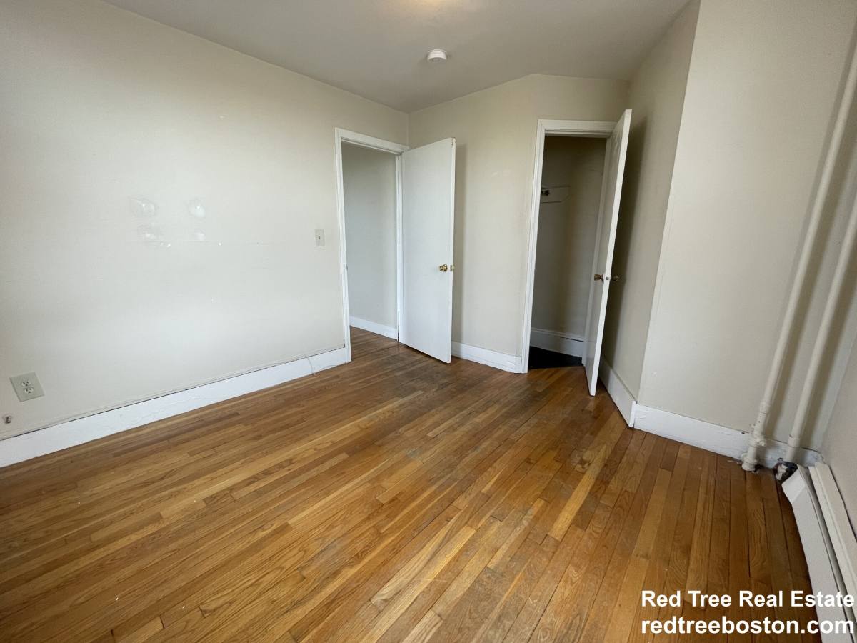 Apartment for rent at 44A Joy St #8, Boston, MA 02114