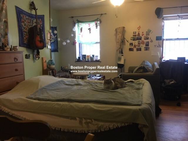 Apartment for rent at 471 Massachusetts Ave #2-2, Boston, MA 02116