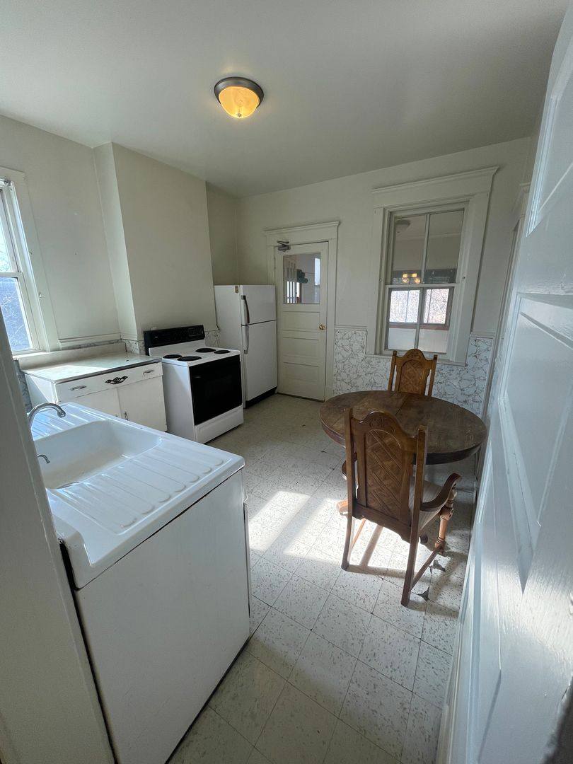 Apartment for rent at 507 - 513 N, Duluth, MN 55806