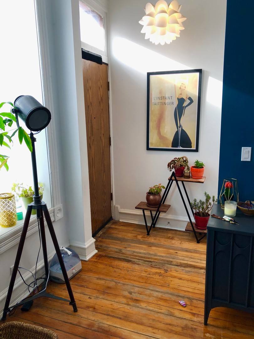 Apartment for rent at 1847 S Loomis, Chicago, IL 60608