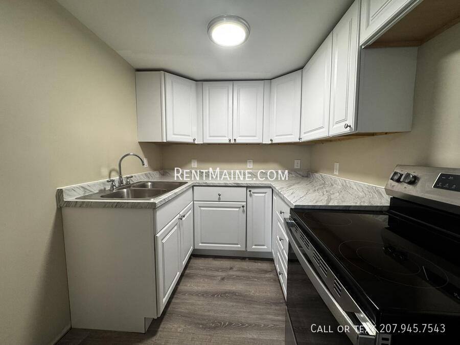 Apartment for rent at 7 Bennett Ave #3, Skowhegan, ME 04976