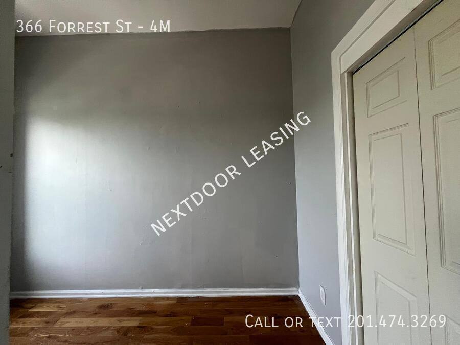 Apartment for rent at 366 Forrest St #4M, Jersey City, NJ 07304
