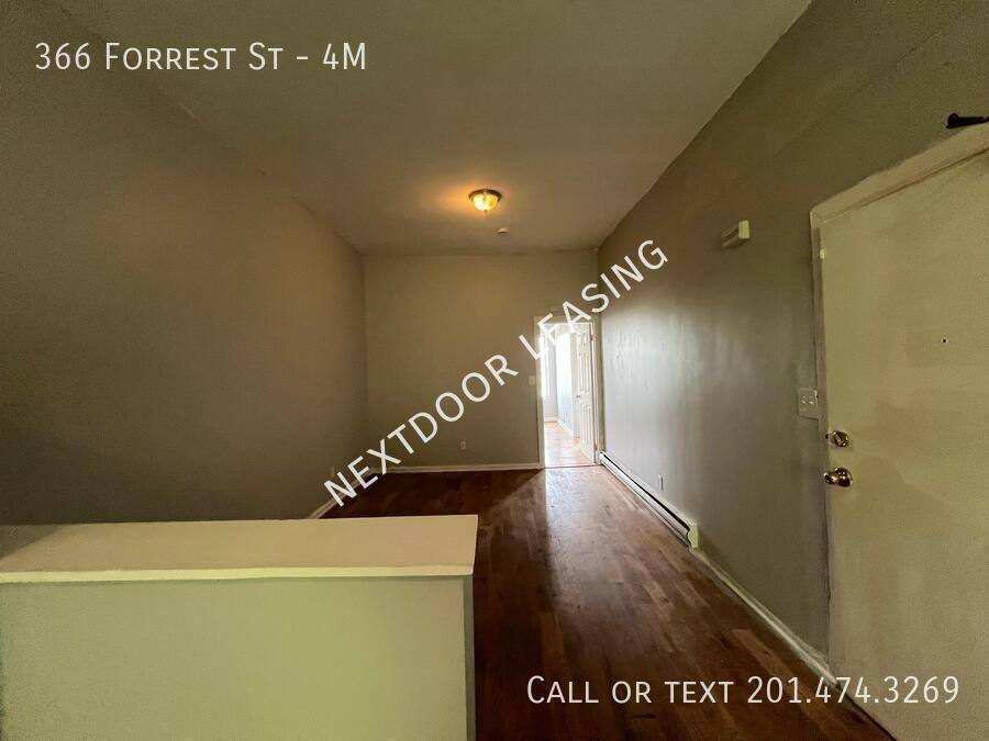 Apartment for rent at 366 Forrest St #4M, Jersey City, NJ 07304