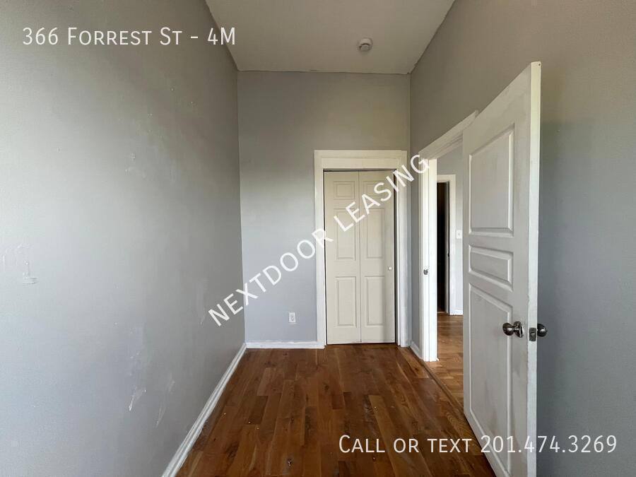 Apartment for rent at 366 Forrest St #4M, Jersey City, NJ 07304