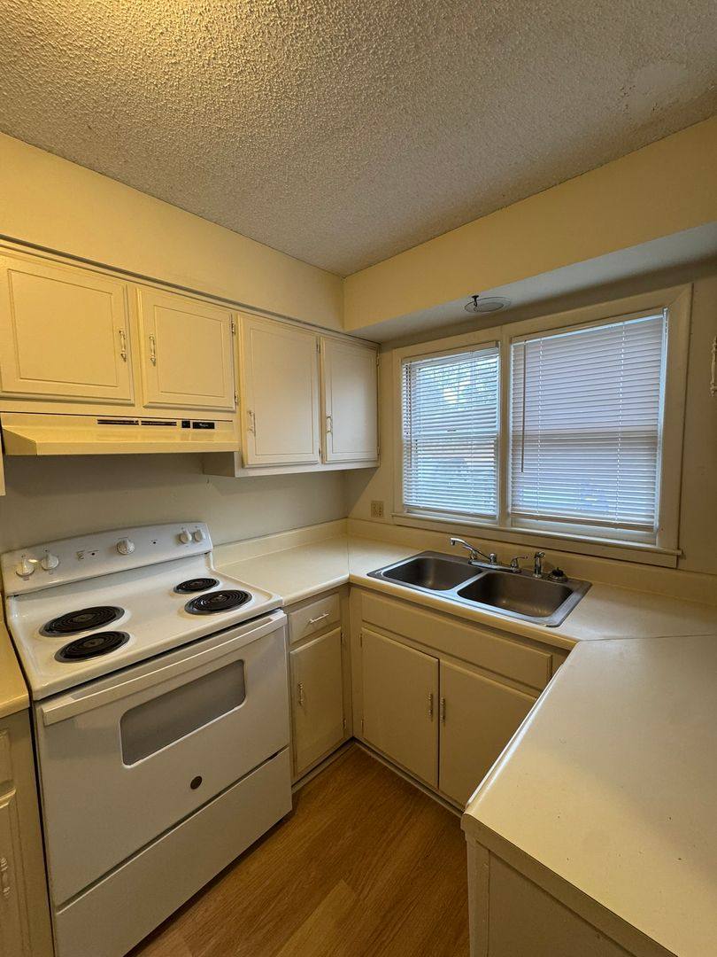 Townhouse for rent at 5 Westbrooke, Statesboro, GA 30458