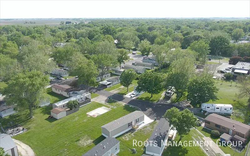 Apartment for rent at 614 Carriage Lane Estate, Streator, IL 61364