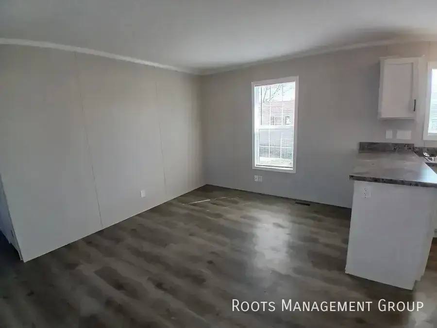 Apartment for rent at 614 Carriage Lane Estate, Streator, IL 61364