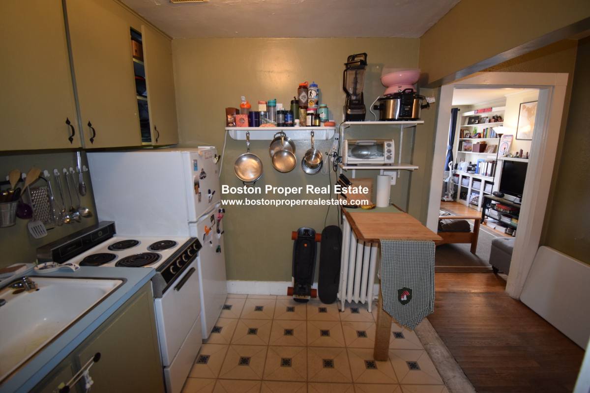 Apartment for rent at 503 Beacon St #8, Boston, MA 02215