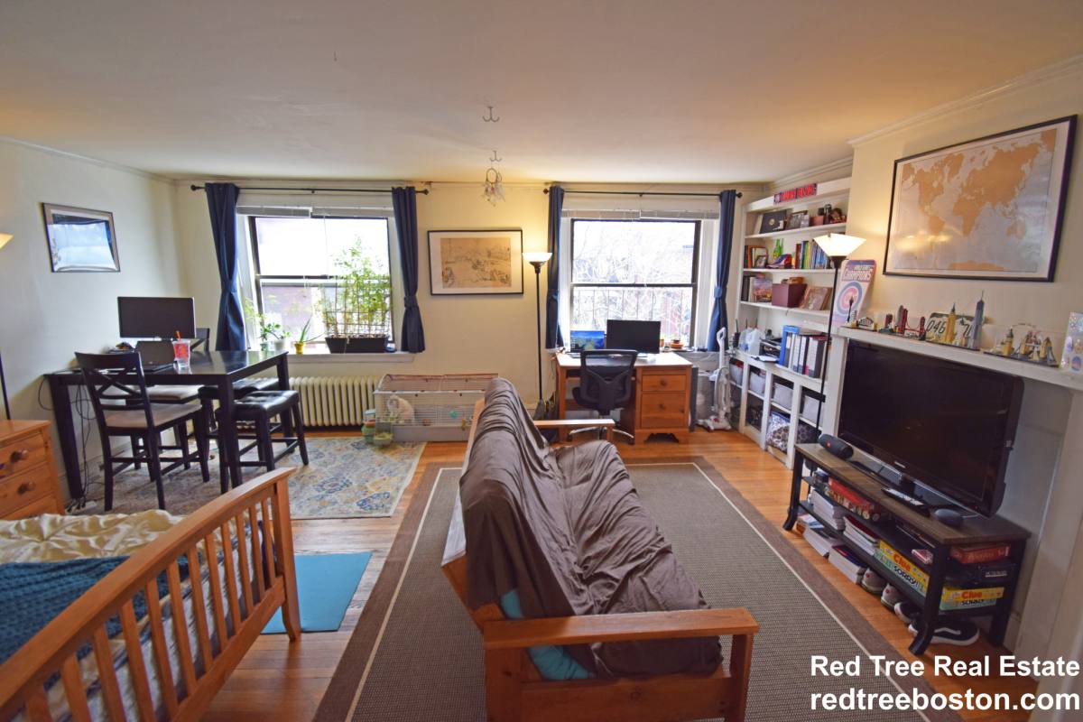Apartment for rent at 503 Beacon St #8, Boston, MA 02115