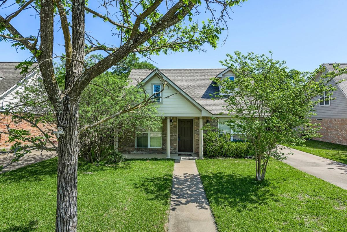 House for rent at 2413 Pintail Loop, College Station, TX 77845