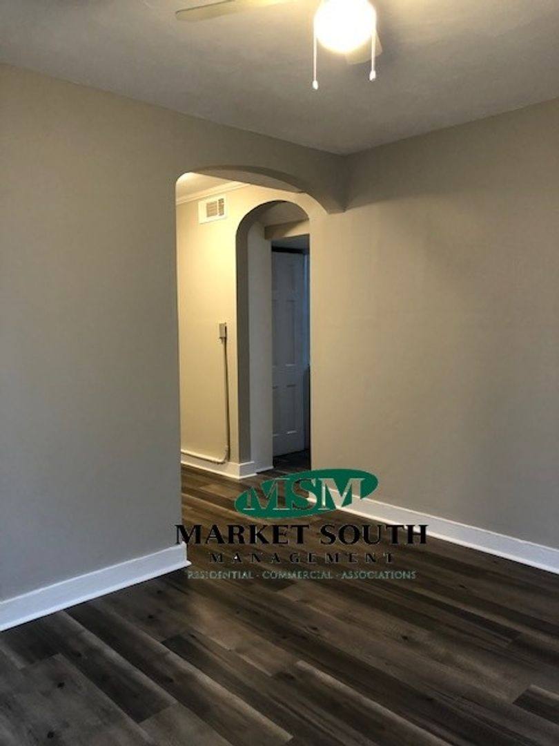 Apartment for rent at 412 E 50th St, Savannah, GA 31405