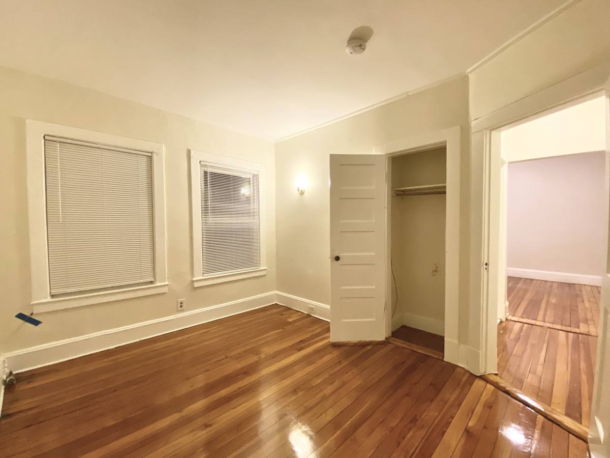 Apartment for rent at 132 Oxford St #1A, Cambridge, MA 02140