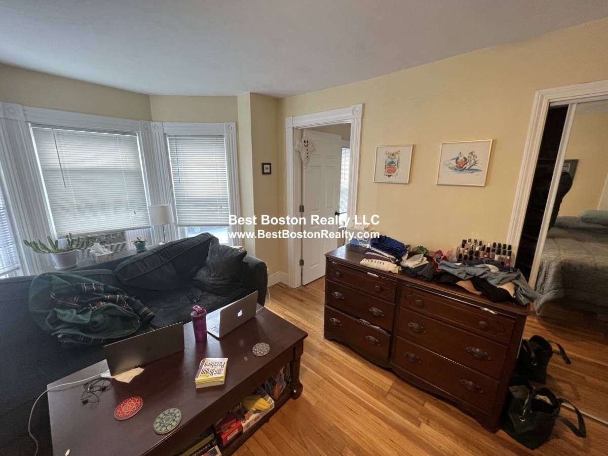 House for rent at 5-7 Blake St #4, Cambridge, MA 02140