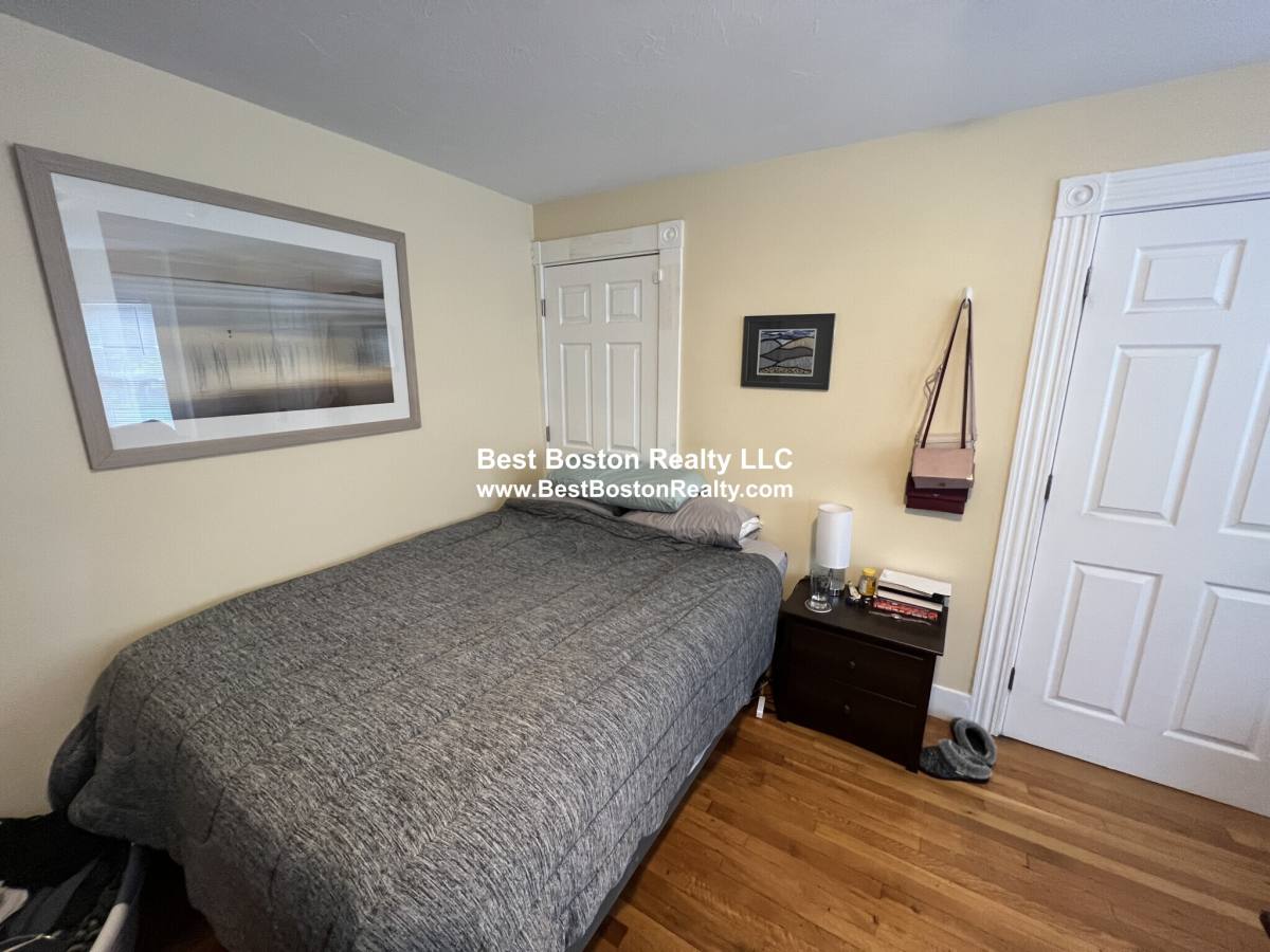 House for rent at 5-7 Blake St #4, Cambridge, MA 02140