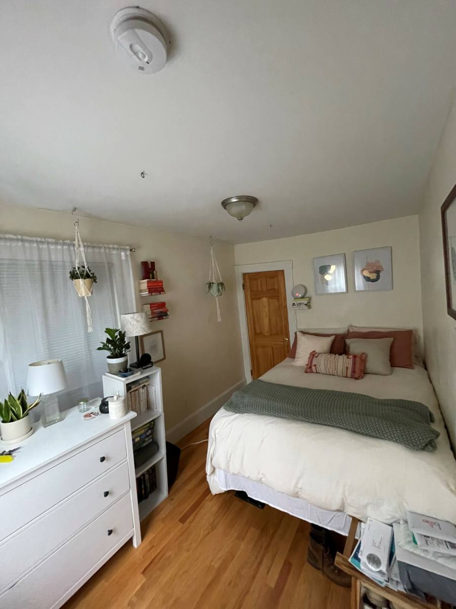 Apartment for rent at 17 Bay #1R, Cambridge, MA 02139