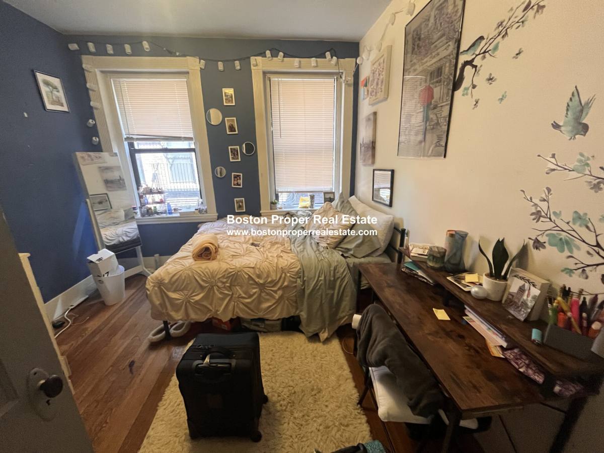 Apartment for rent at 9 Myrtle St #4, Boston, MA 02114
