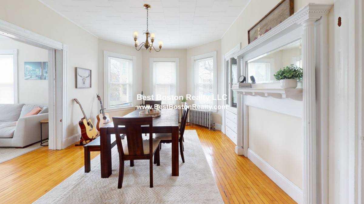Apartment for rent at 26 Marathon St #1, Arlington, MA 02474