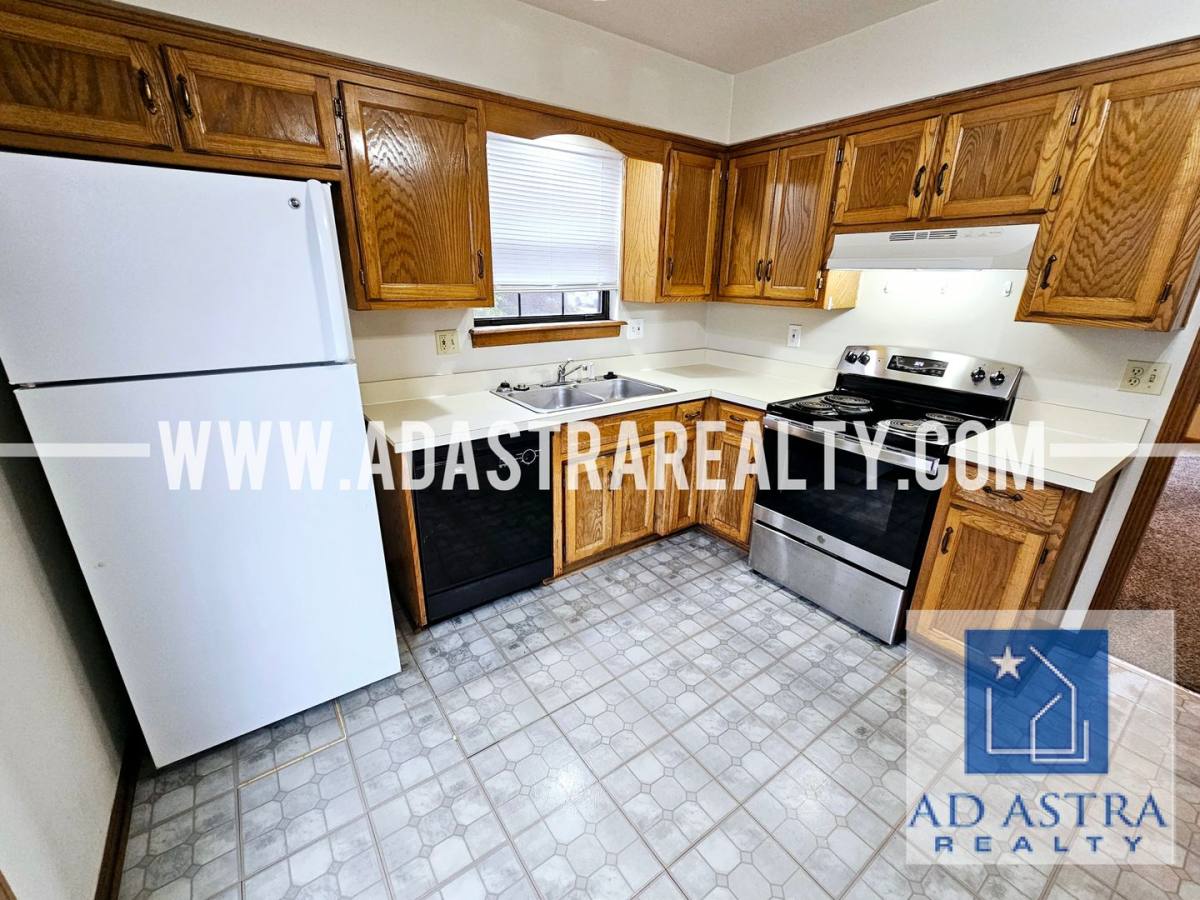 House for rent at 4519 E 139th St, Grandview, MO 64030