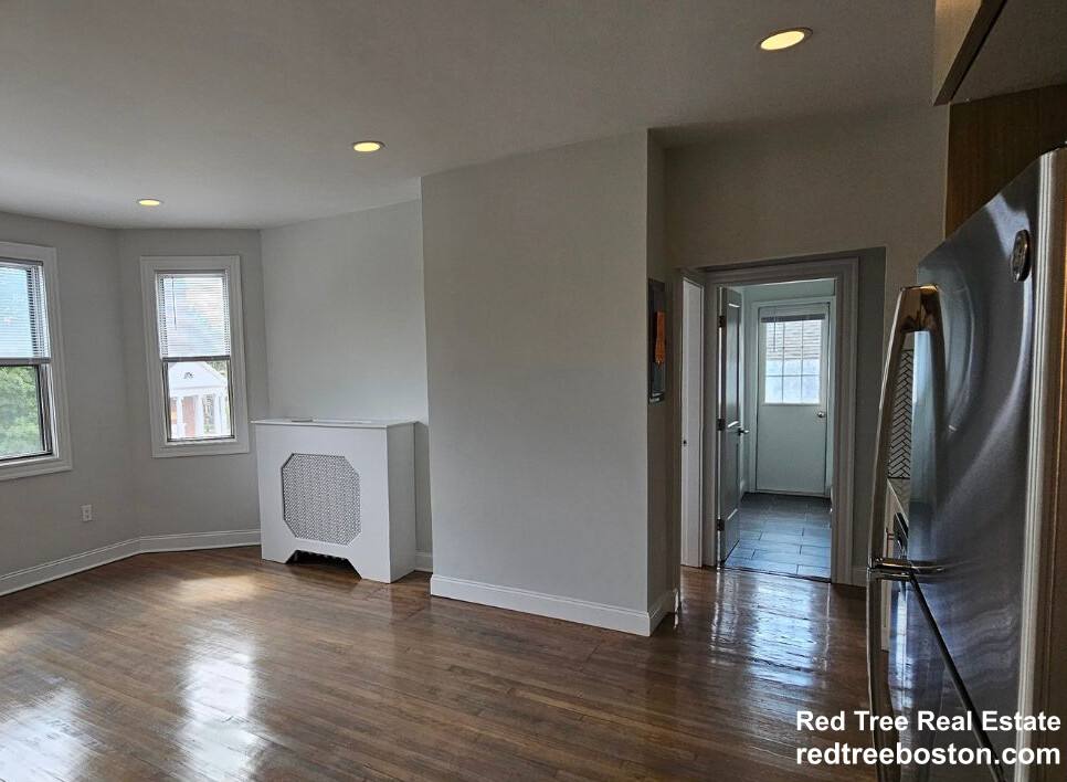 Apartment for rent at 457 Centre St #302, Newton, MA 02458