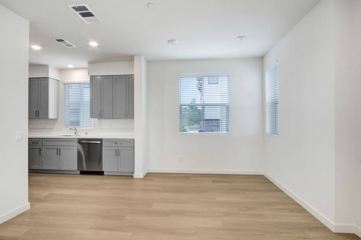 Townhouse for rent at 221 N Mountain Ave, Ontario, CA 91762