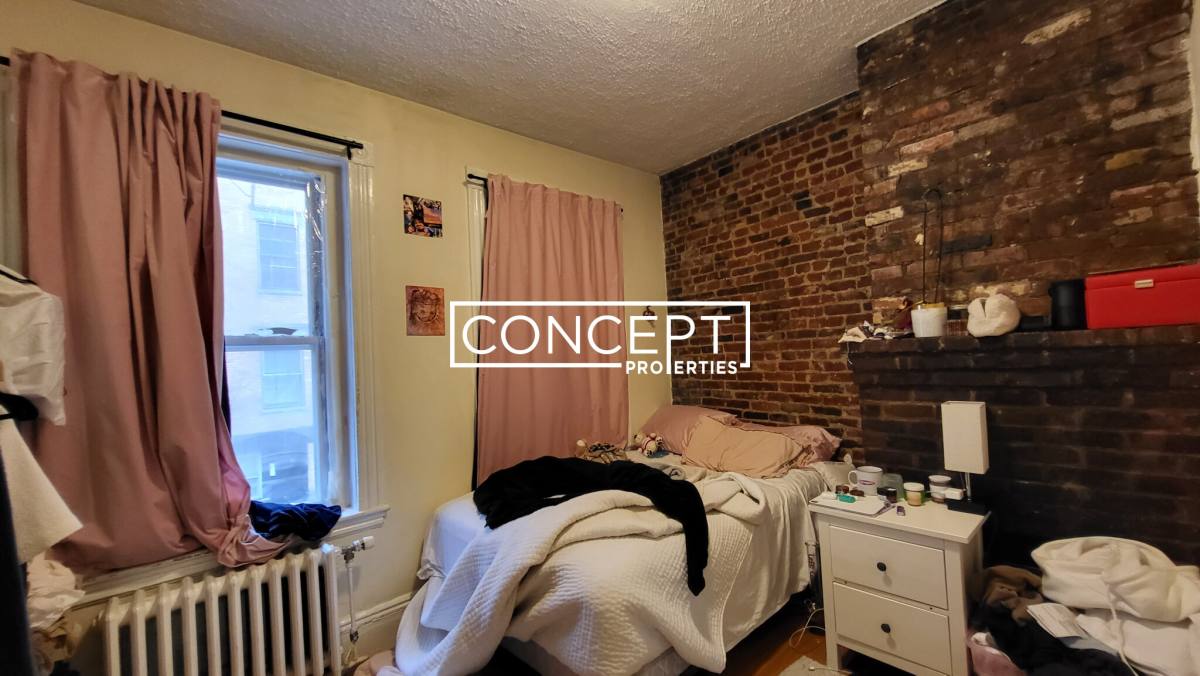 Apartment for rent at 40 Anderson St #1, Boston, MA 02114