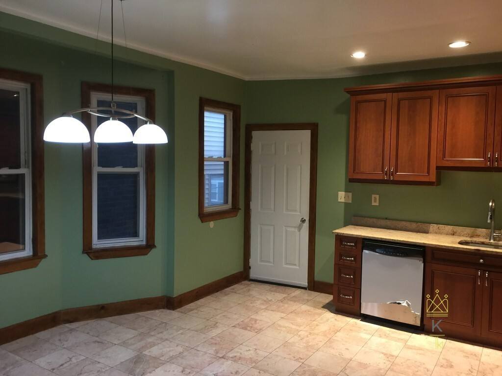 Apartment for rent at 314 Centre St #2, Jamaica Plain, MA 02130