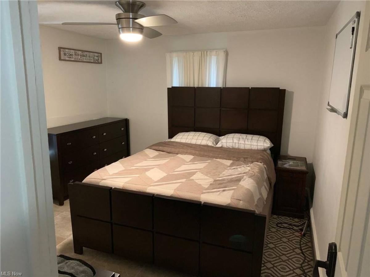 House for rent at 2512 Nash St, Parkersburg, WV 26101