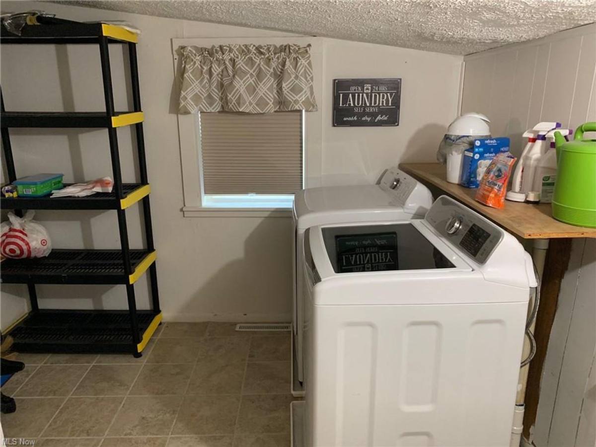 House for rent at 2512 Nash St, Parkersburg, WV 26101