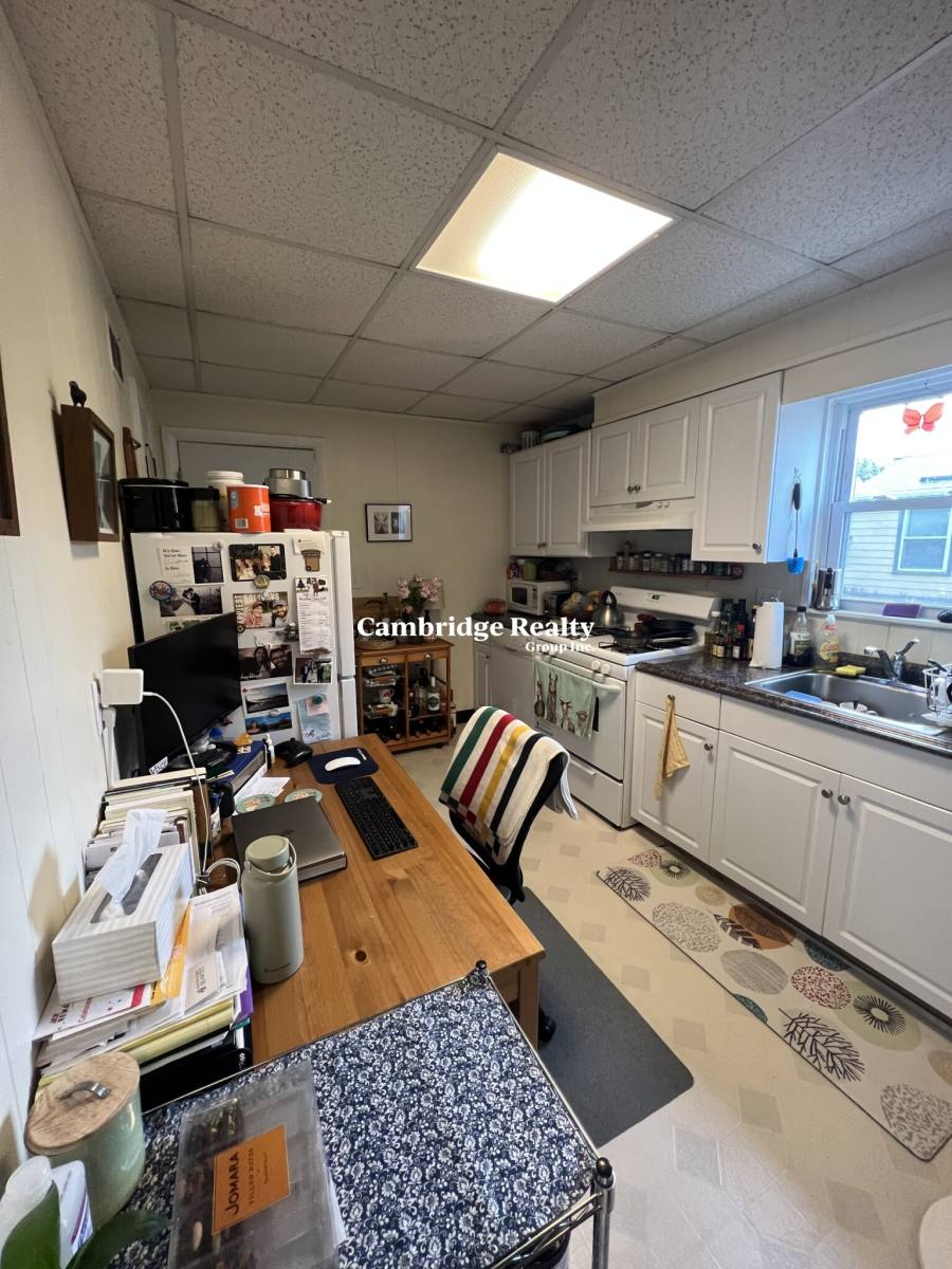 Apartment for rent at 57 Cedar St #4, Cambridge, MA 02140