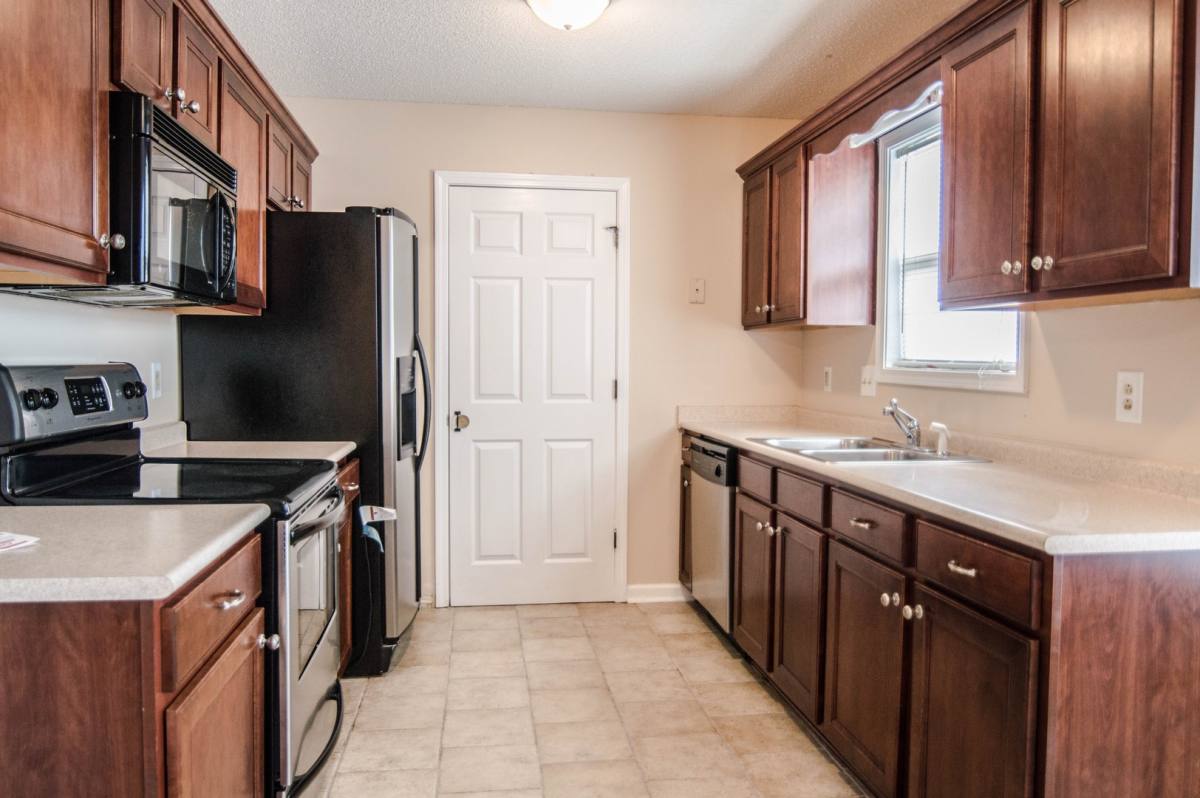 House for rent at 3669 S Naples Court, Clarksville, TN 37040